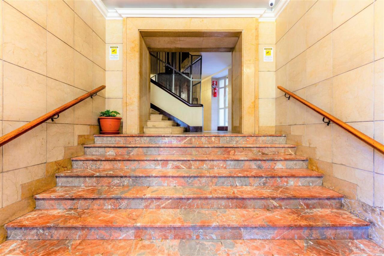 Hostly - Art & Color Rome Midtown - 3Br 2Ba Apartman Kültér fotó