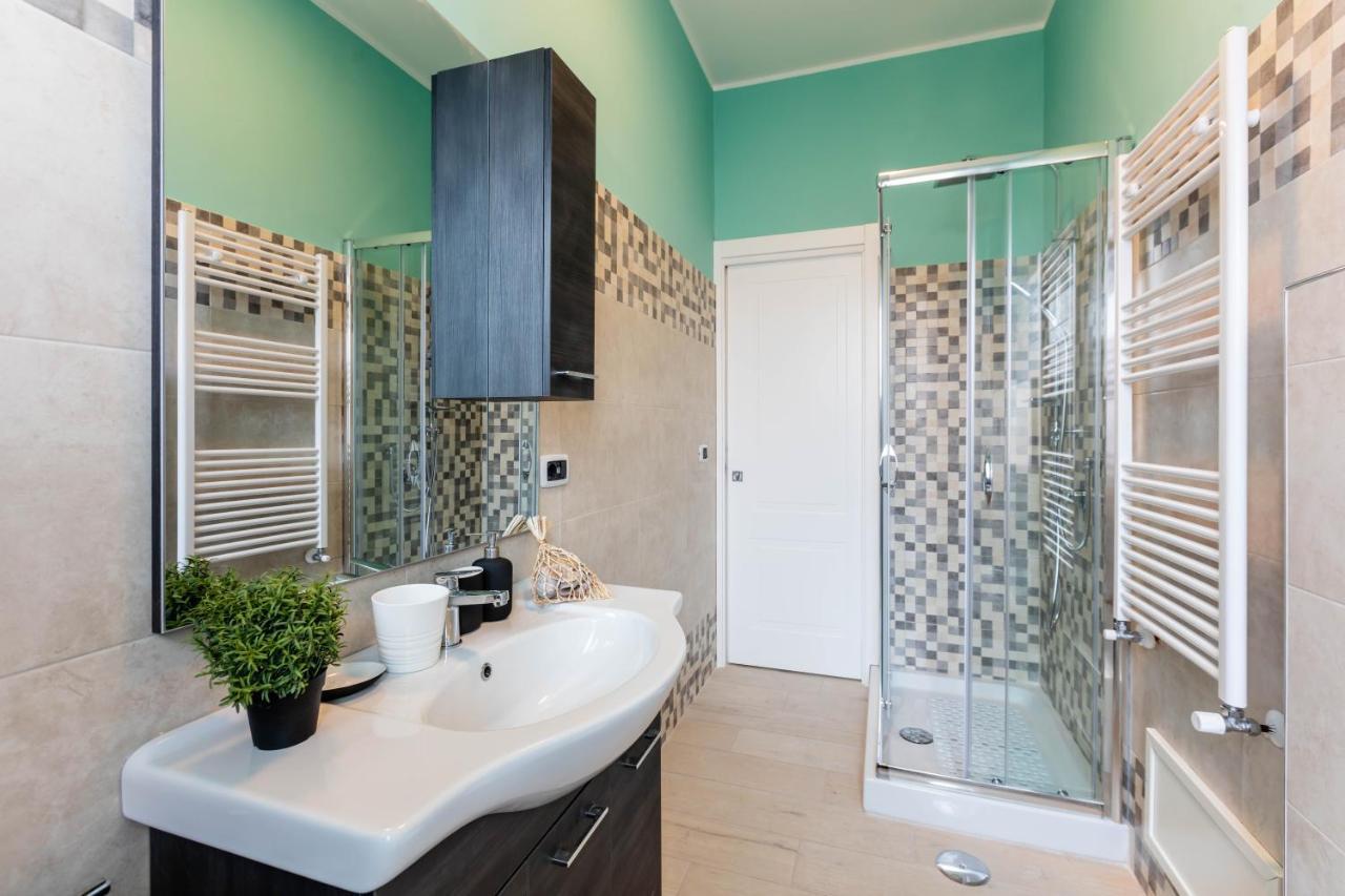 Hostly - Art & Color Rome Midtown - 3Br 2Ba Apartman Kültér fotó